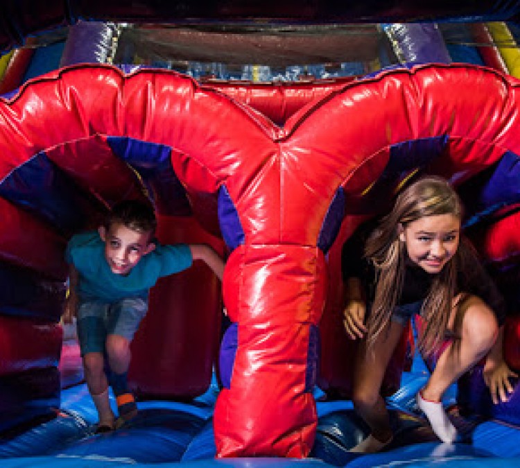 pump-it-up-urbandale-kids-birthdays-and-more-photo